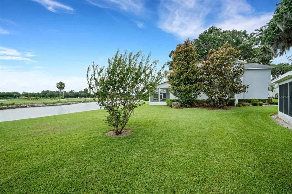 313 EAGLE RIDGE DRIVE #313 Davenport, FL 33837
