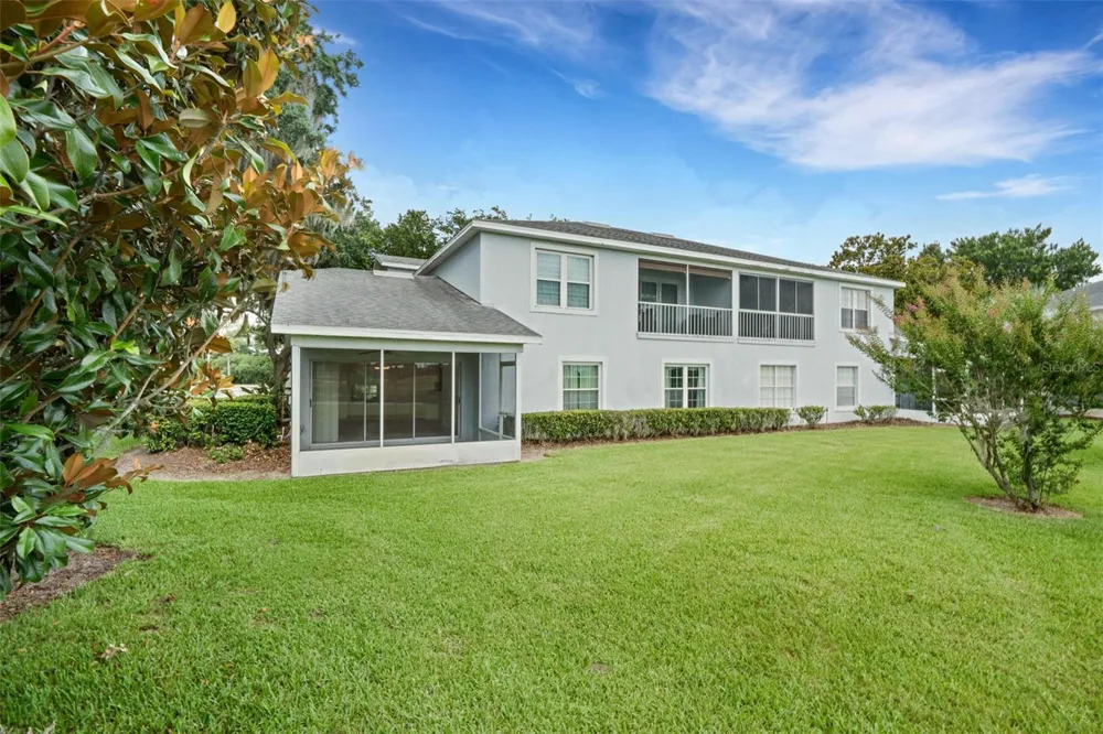 313 EAGLE RIDGE DRIVE #313 Davenport, FL 33837