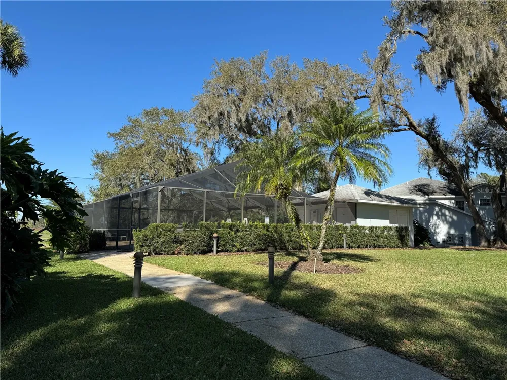 313 EAGLE RIDGE DRIVE #313 Davenport, FL 33837