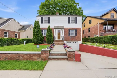 85 Halstead Avenue