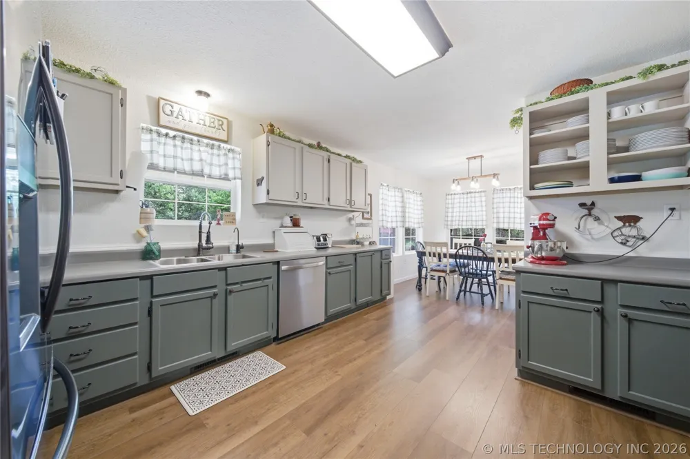 363270 5700 ROAD Jennings, OK 74038
