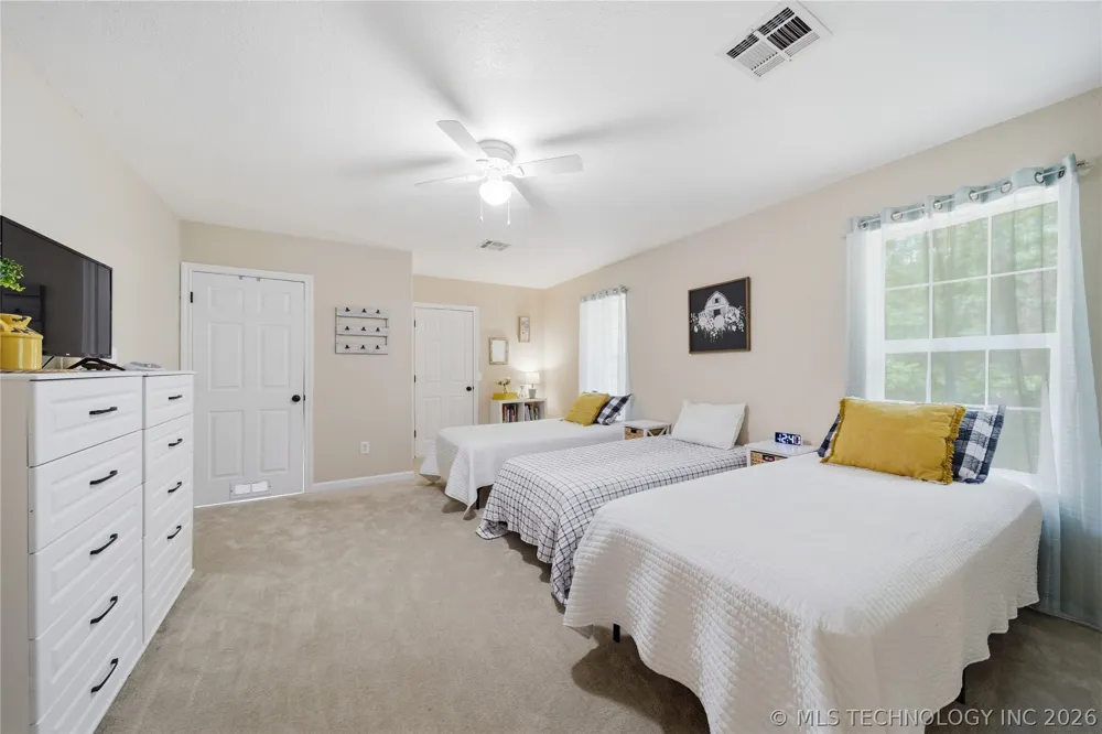 363270 5700 ROAD Jennings, OK 74038