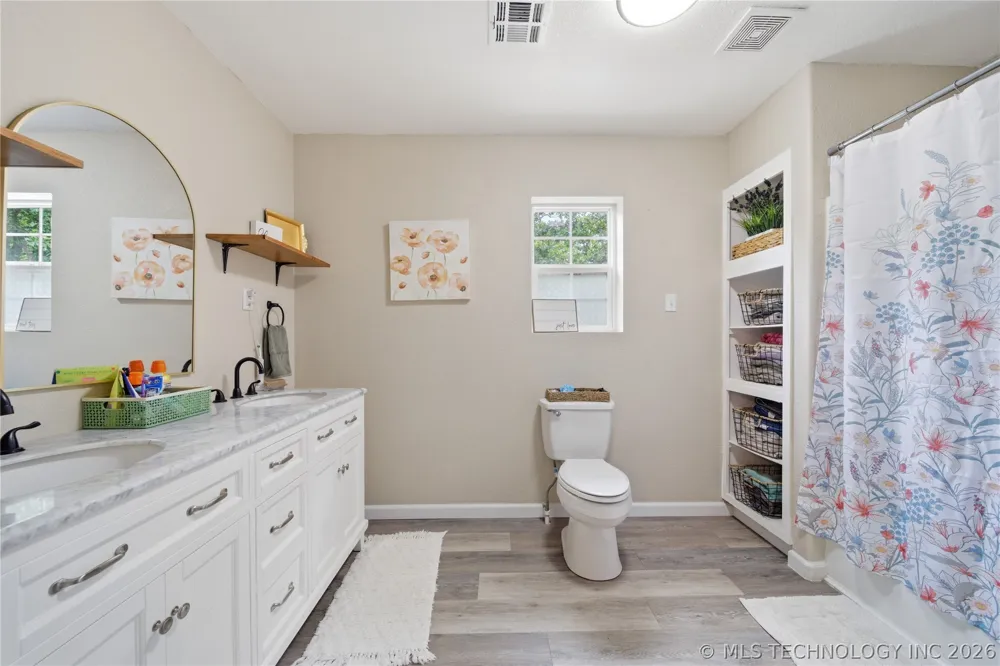 363270 5700 ROAD Jennings, OK 74038