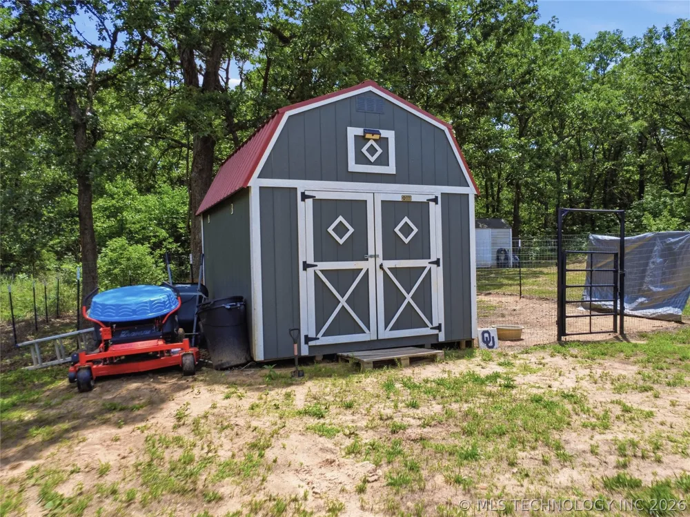 363270 5700 ROAD Jennings, OK 74038