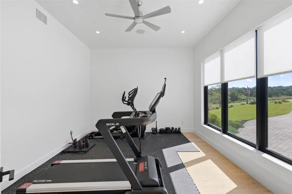 612 Overlook Parkway Horseshoe Bay, TX 78657
