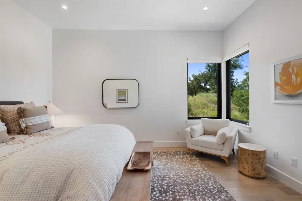 612 Overlook Parkway Horseshoe Bay, TX 78657