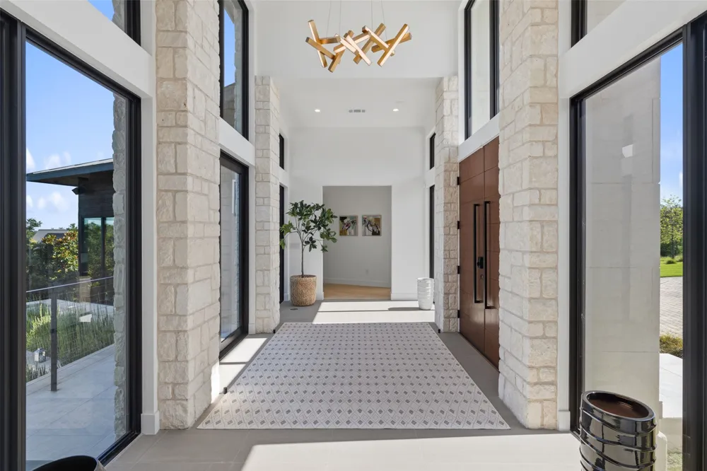 612 Overlook Parkway Horseshoe Bay, TX 78657