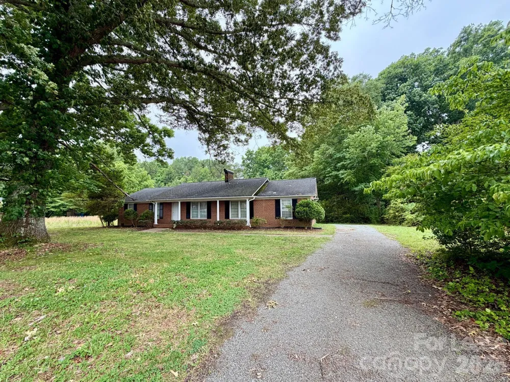 3720 S Providence Road Waxhaw, NC 28173