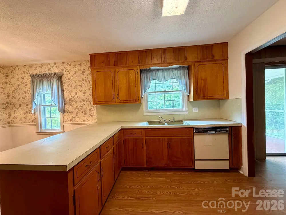 3720 S Providence Road Waxhaw, NC 28173