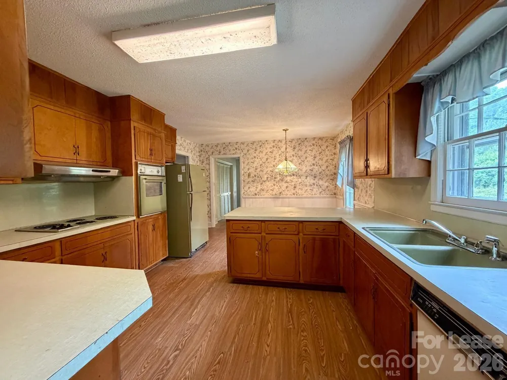 3720 S Providence Road Waxhaw, NC 28173