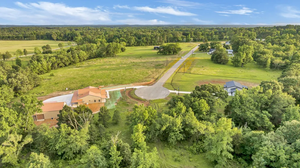 Ridgeway Court Winona, TX 75792