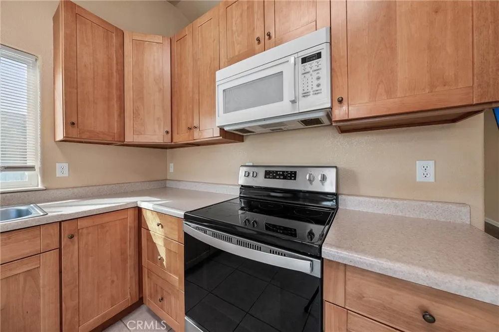 3593 Peony Street Clearlake, CA 95422