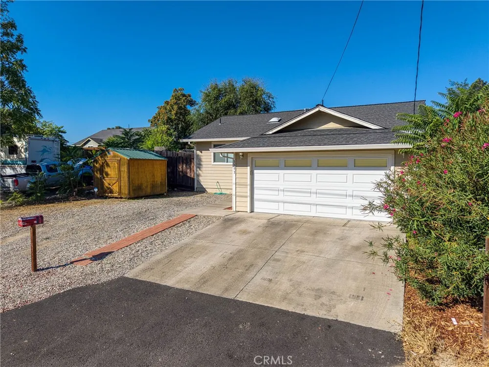 3593 Peony Street Clearlake, CA 95422