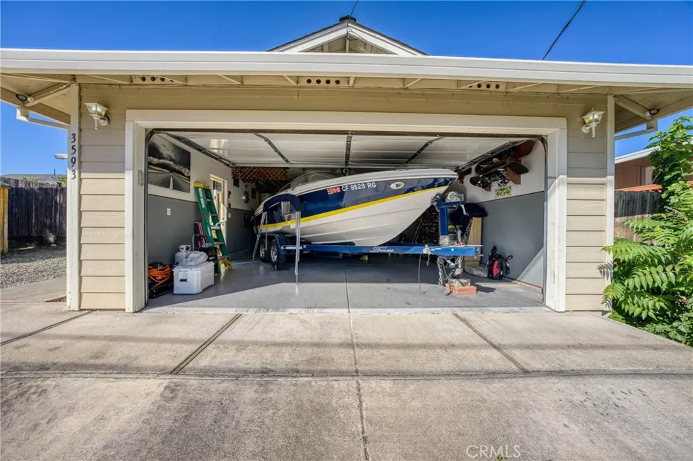 3593 Peony Street Clearlake, CA 95422