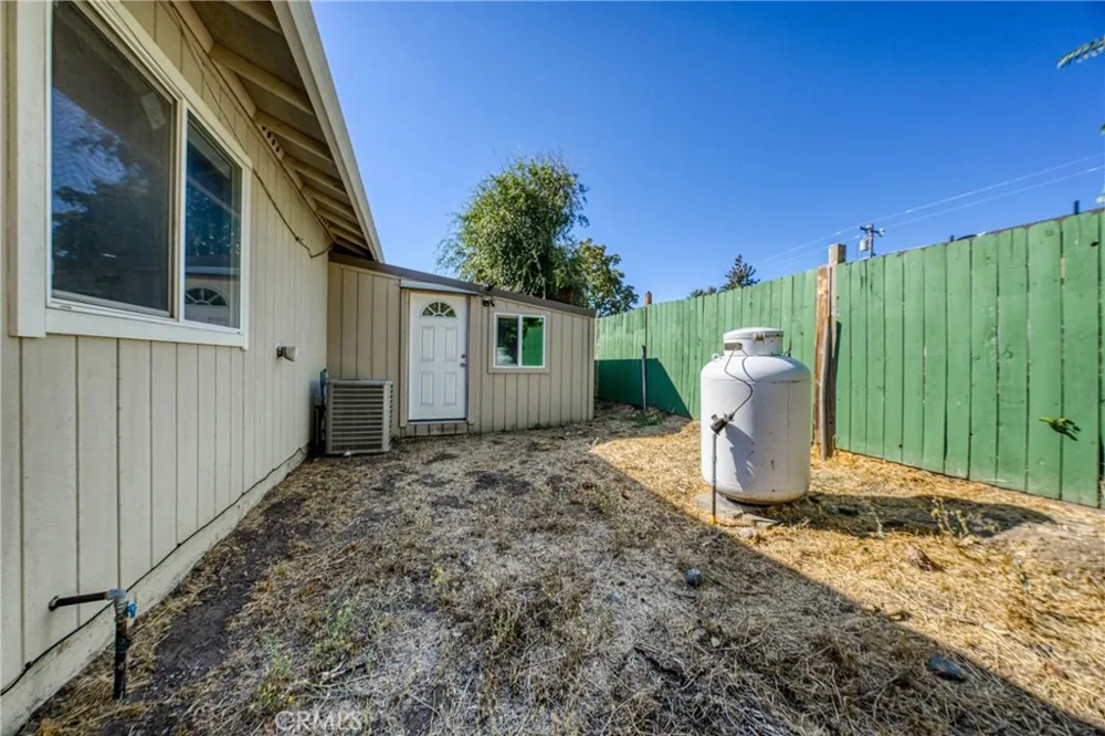 3593 Peony Street Clearlake, CA 95422