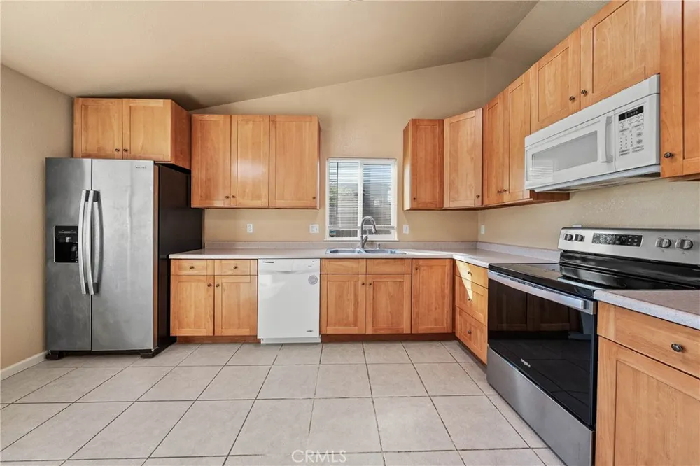 3593 Peony Street Clearlake, CA 95422