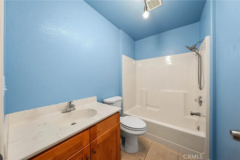 3593 Peony Street Clearlake, CA 95422