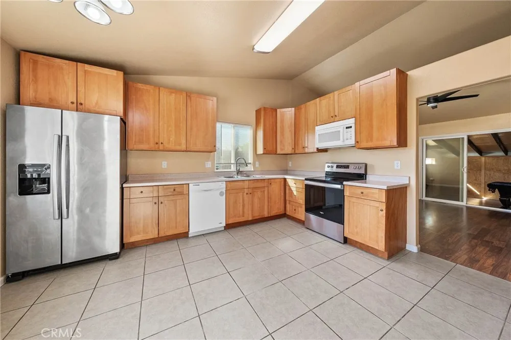 3593 Peony Street Clearlake, CA 95422