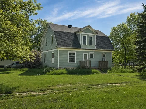 210 Glasgow Avenue