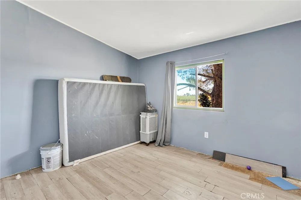 12352 Nugget Phelan, CA 92371
