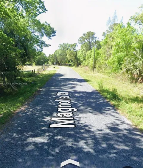 81 Magnolia  Ct Okeechobee