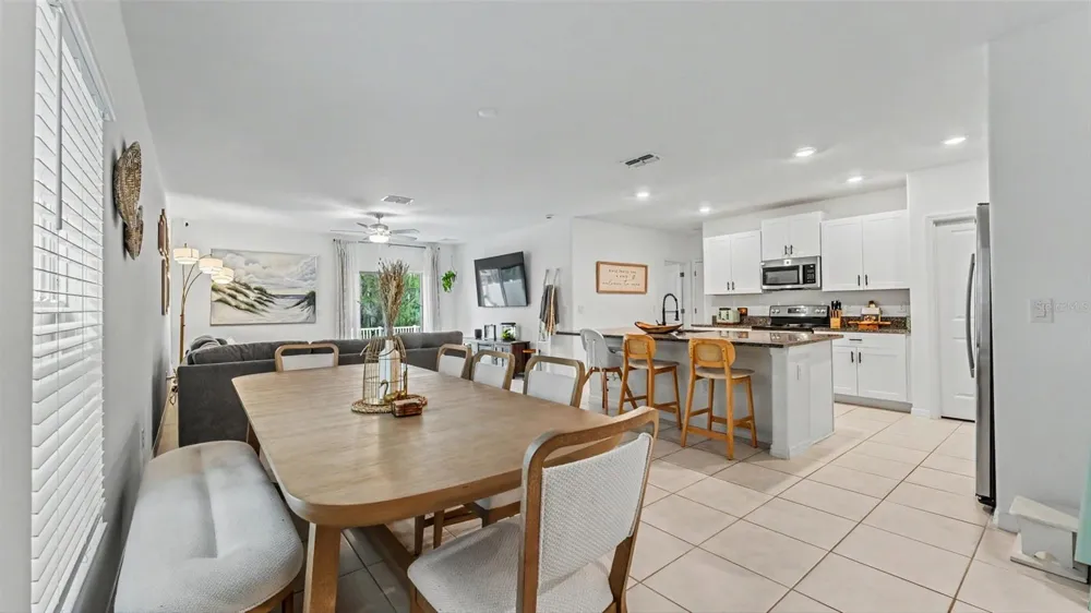 2063 OLD PASTURE LANE Lakeland, FL 33801