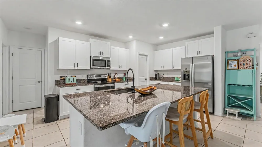 2063 OLD PASTURE LANE Lakeland, FL 33801