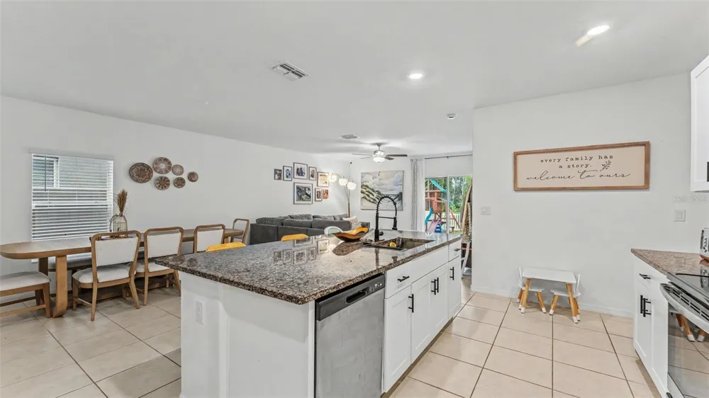 2063 OLD PASTURE LANE Lakeland, FL 33801
