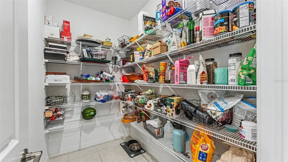 2063 OLD PASTURE LANE Lakeland, FL 33801