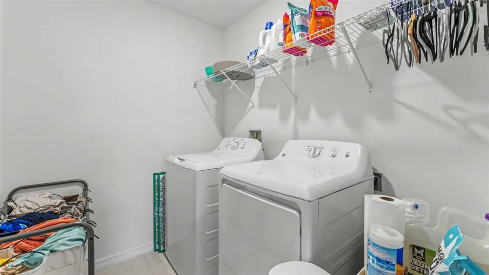 2063 OLD PASTURE LANE Lakeland, FL 33801
