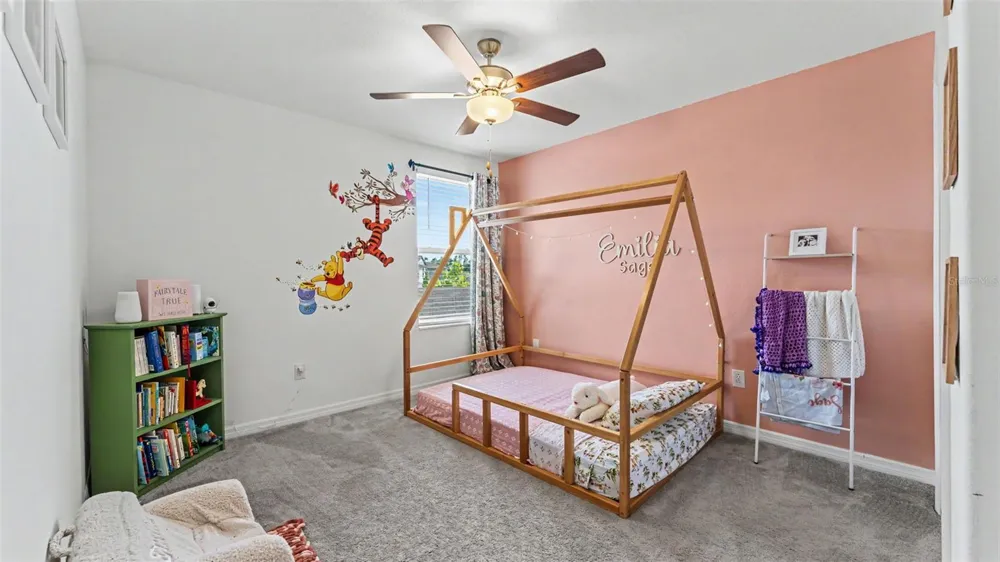 2063 OLD PASTURE LANE Lakeland, FL 33801