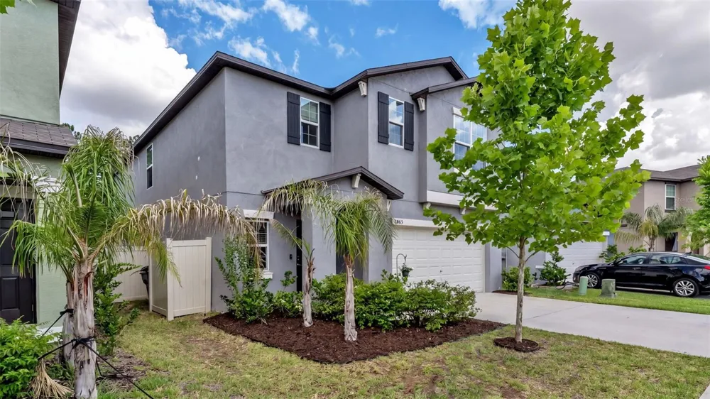 2063 OLD PASTURE LANE Lakeland, FL 33801
