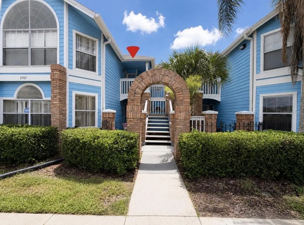 2747 POINCIANA BOULEVARD #10 Kissimmee, FL 34746