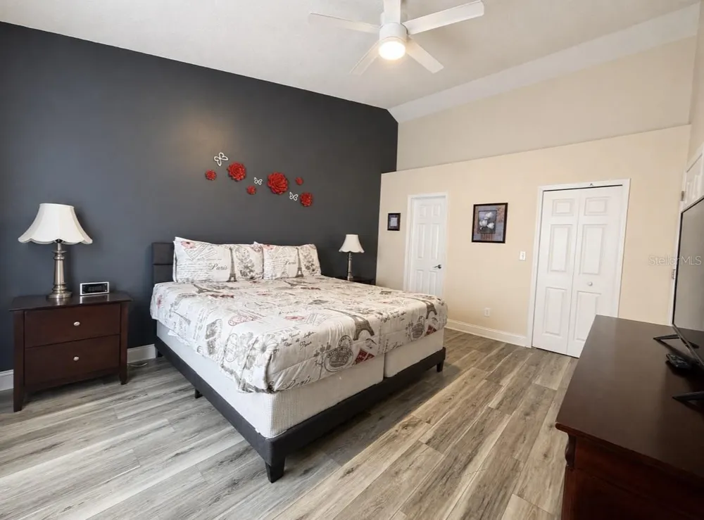 2747 POINCIANA BOULEVARD #10 Kissimmee, FL 34746