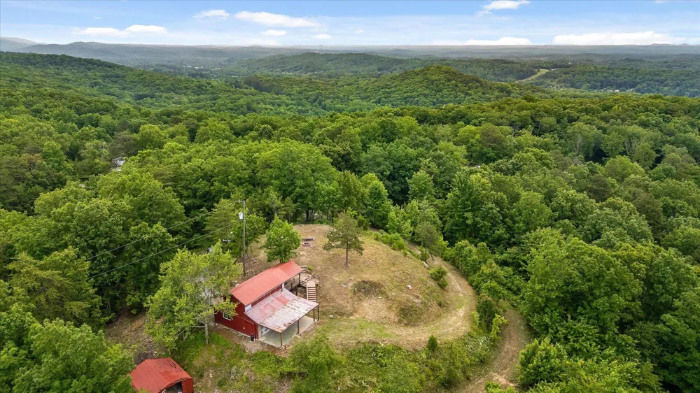 13532 Stoney Trail Sale Creek, TN 37373