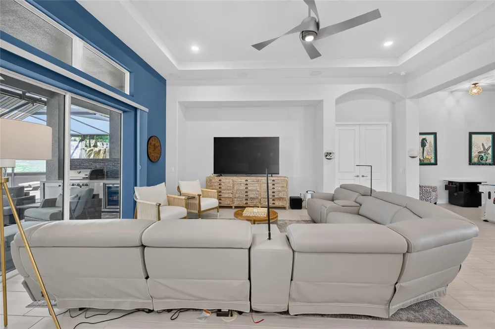 1500 W ALTON BAY PLACE Hernando, FL 34442