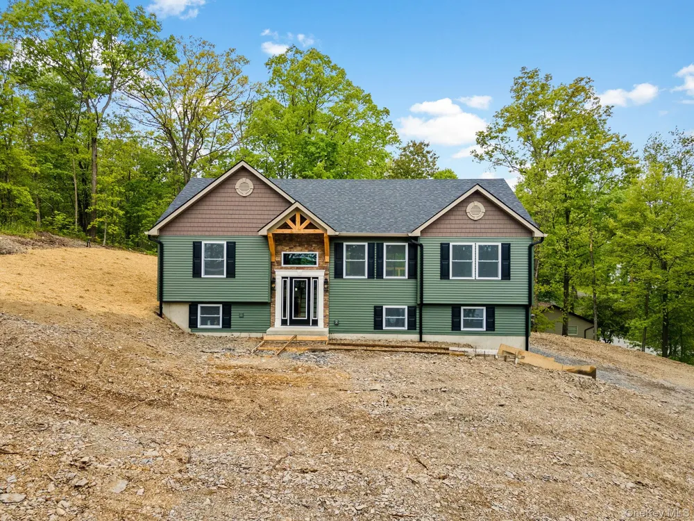 61 Smith Avenue Walden, NY 12586