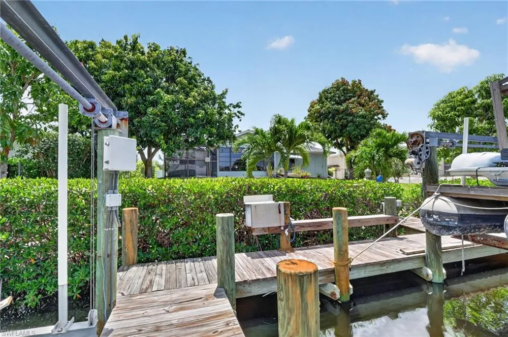 5330 Genesee Parkway Bokeelia, FL 33922