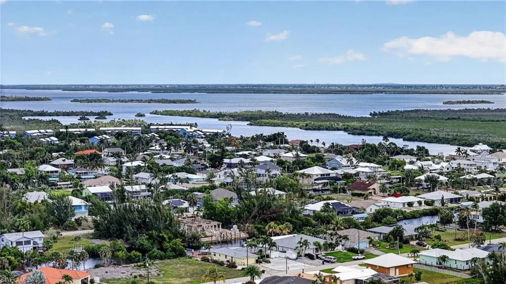 5330 Genesee Parkway Bokeelia, FL 33922