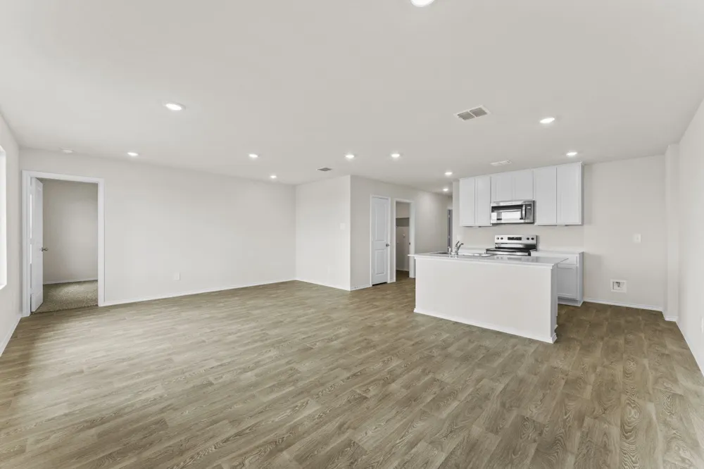 915 Prince Albert Seguin, TX 78155
