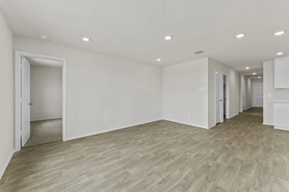 915 Prince Albert Seguin, TX 78155