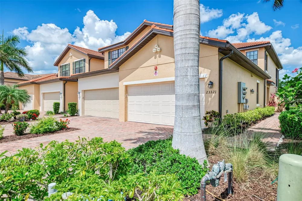23321 AWABUKI DRIVE #8-102 Venice, FL 34293