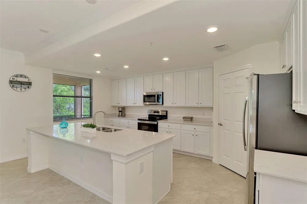 23321 AWABUKI DRIVE #8-102 Venice, FL 34293