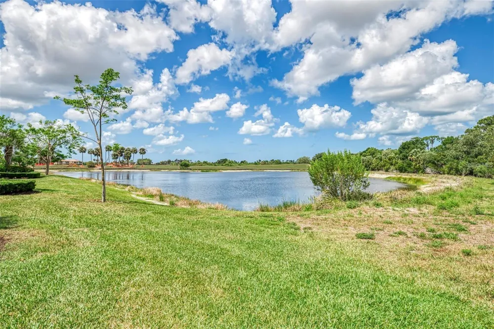 23321 AWABUKI DRIVE #8-102 Venice, FL 34293