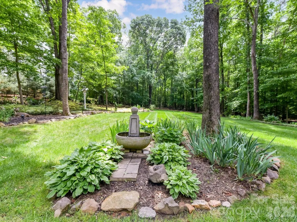 11615 Hidden Forest Lane Davidson, NC 28036