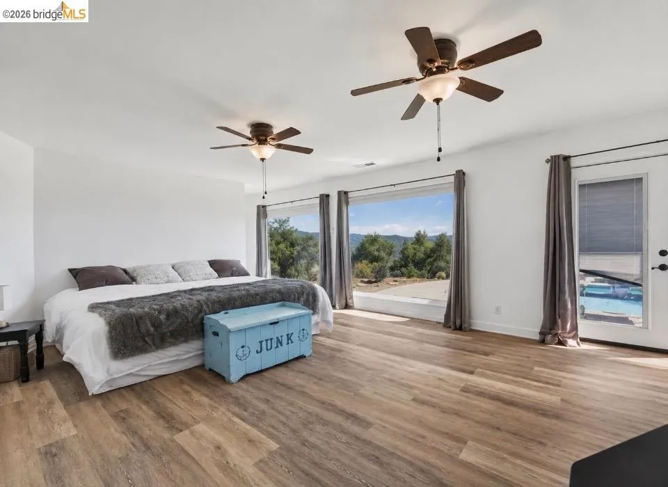 18344 Zeni Ln Tuolumne, CA 95379