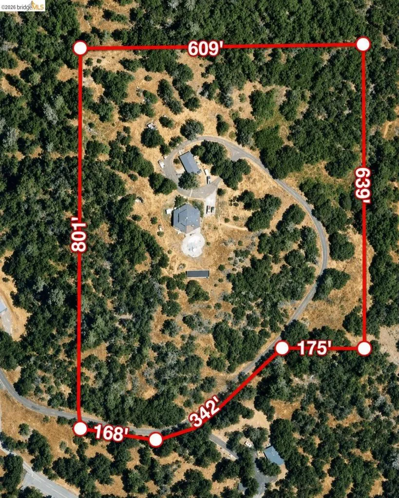 18344 Zeni Ln Tuolumne, CA 95379