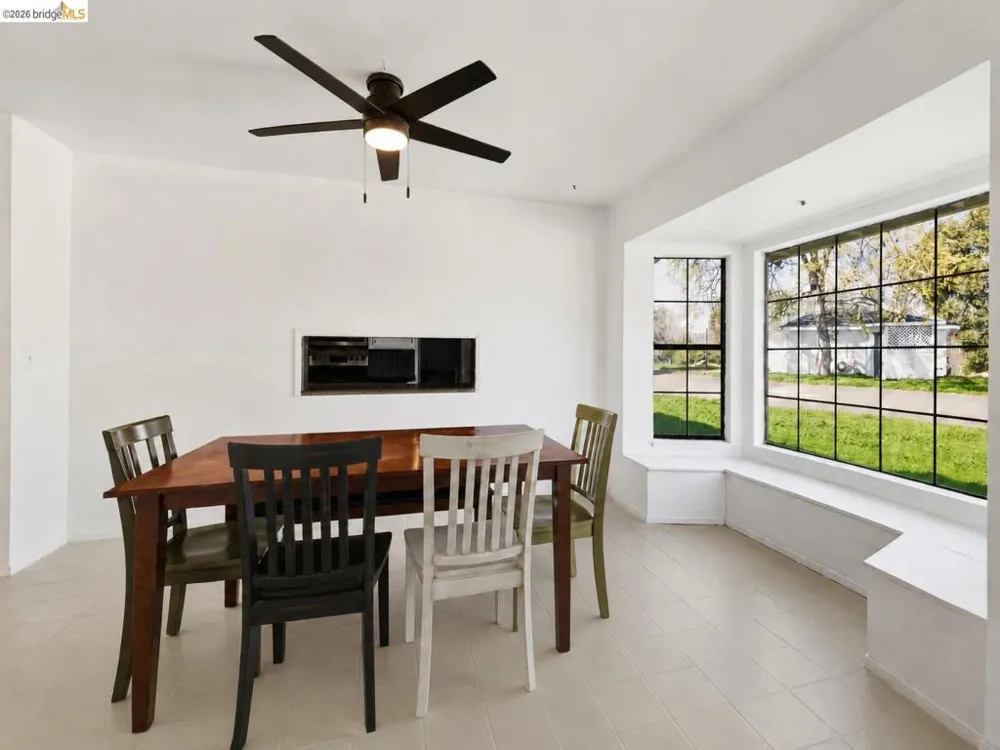 18344 Zeni Ln Tuolumne, CA 95379