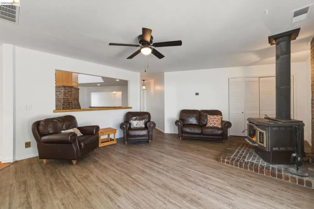 18344 Zeni Ln Tuolumne, CA 95379