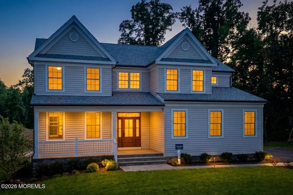 1 Barrington Court Holmdel, NJ 07733